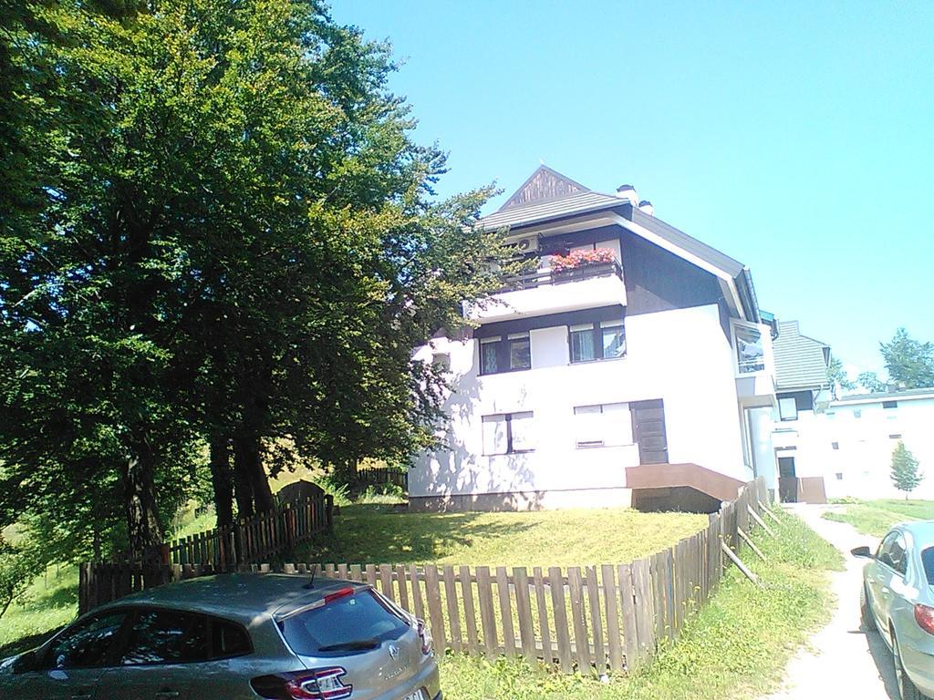 Art Apartman Plitvička Jezera Zewnętrze zdjęcie